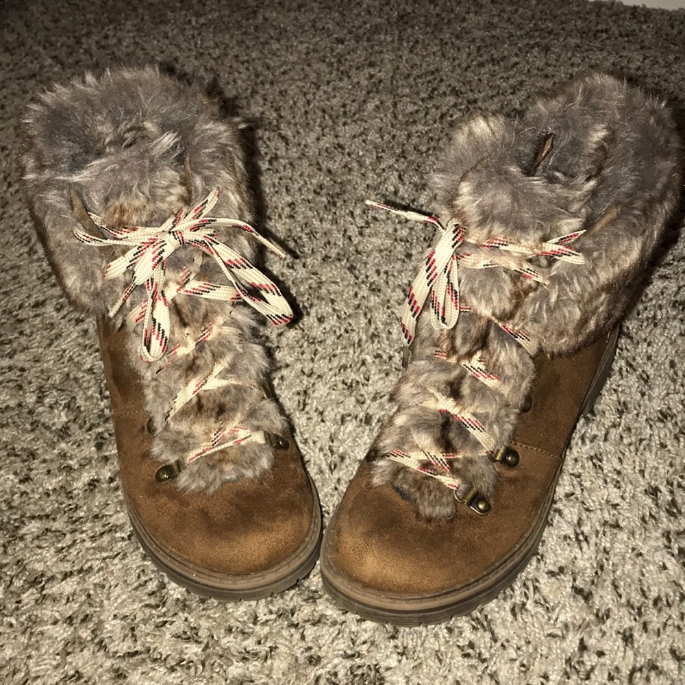 Women’s Universal Thread Winter Boots